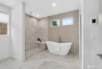 Primary Bath W/Walk in shower
