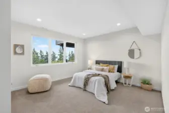 2nd Suite Bedroom