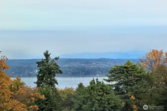View of Lake Washington and Cascade Mountains.