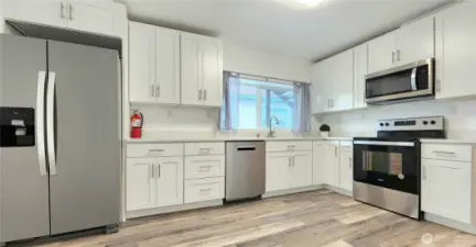 Brand new appliances!