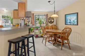 The dining area and breakfast bar.