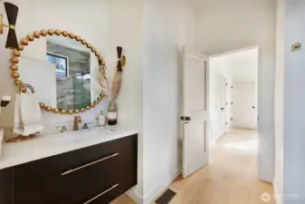 Upper level bathroom.