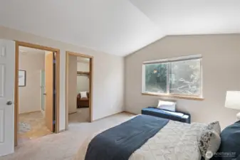 2nd primary bedroom