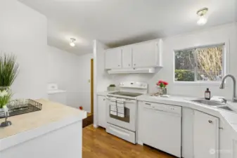 Charming kitchen with beautiful new flooring!