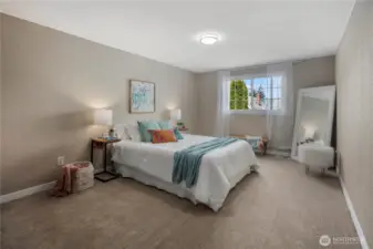 Upstairs bedroom #4