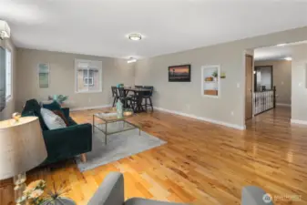 Upstairs bonus entertainment room