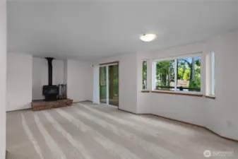 New carpet throughout the home!