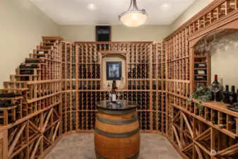 1500 Bottle, Climate Controlled Wine Room