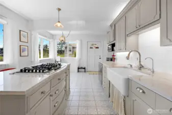 Beautifully remdeled Kitchen