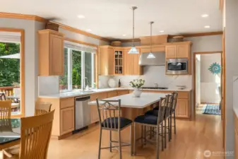 Quartz countertops and backsplash were added in 2025