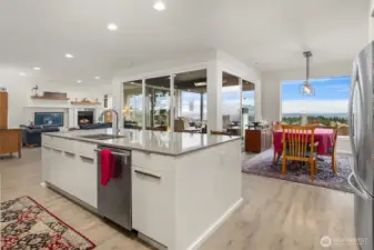 Breathtaking Mountain Views from the Kitchen, Dinning, and Grand Living Room