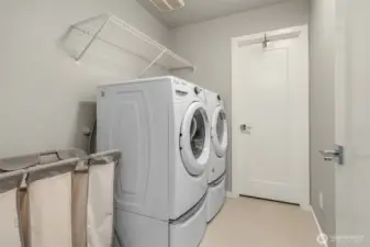 The Linen & Laundry Room