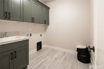 This photo/rendering is provided for illustrative purposes only. It does not depict the actual property, finishes, or furnishings, which may differ.