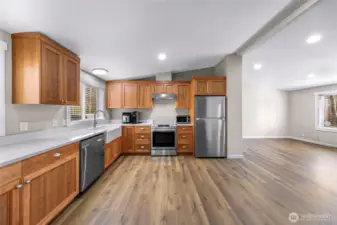 Lots of kitchen space and cabinetry