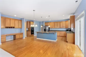 Huge Kitchen with built in work space