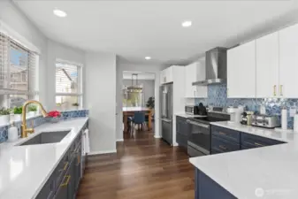 Kitchen to dining