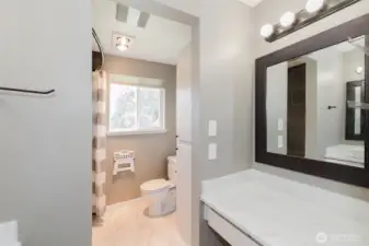 Full Bath2