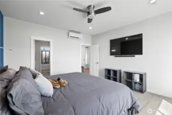Includes ceiling fan ...