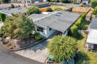 Aerial view of he the home. Note the privacy of this lot.