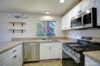 Kitchen with Eating Area