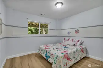 Extra Downstairs Room
