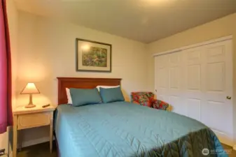 Guest Bedroom #2