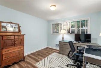 Second bedroom from door