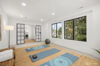 Bonus room on 2nd level, in addition to the four bedrooms.