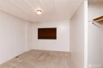 Bedroom suitable for guests or home office