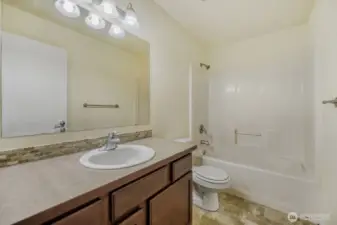 Upper hallway bathroom