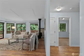 Simple flow from living space, back to bedrooms.