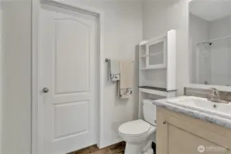 One of 2 bathrooms