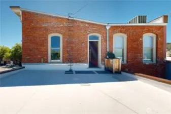Rooftop access—expand your living space with sky views and sunshine
