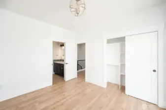 Upstairs Bedroom 2