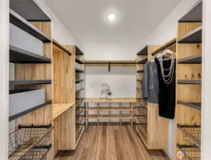 Primary Bedroom Closet