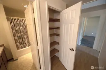 who doesn't love a linen closet?