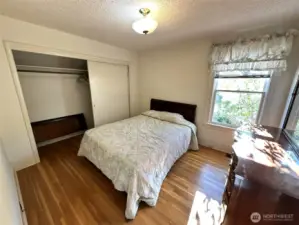 Bedroom #1
