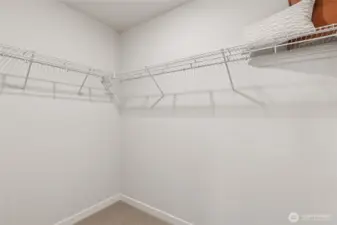 Photos are for representation only.  Features, colors and selections may differ from photograph. See site agent for details.