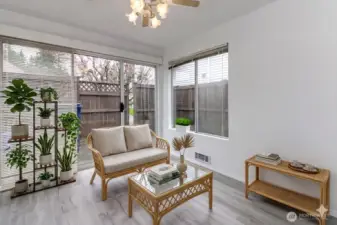 Virtual furniture to imagine the sunroom space