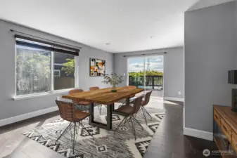 Staged Dinning Room
