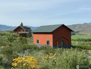 Peaceful 20.22-acre mountain retreat in the heart of the Methow Valley.  Panoramic views of Methow River, mountains, and rolling valley.
