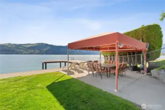 Cabana Down by Water