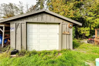 Detached Single Car Garage