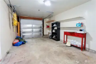 One car garage