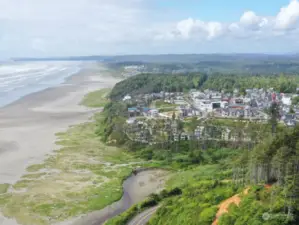 Town ariel showing proximity to ocean