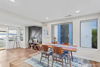 Beautiful dining area with lots of natural light.