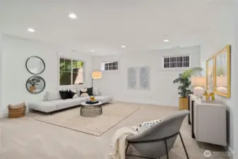 Huge bonus room downstairs