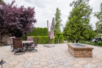 Just steps to the 1st Tee Box