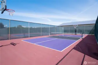 Pickle Ball & Tennis Courts