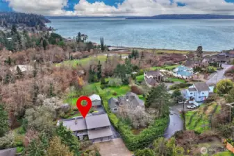 Normandy Park home near The Cove and Community Private waterfront